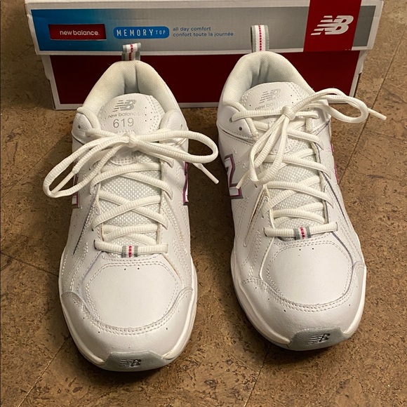 New Balance Shoes - NIB New Balance White Athletic Shoes
